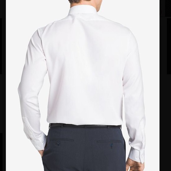 🎉HP🎉 Calvin Klein Slim Fit Dress Shirt - Picture 2 of 9